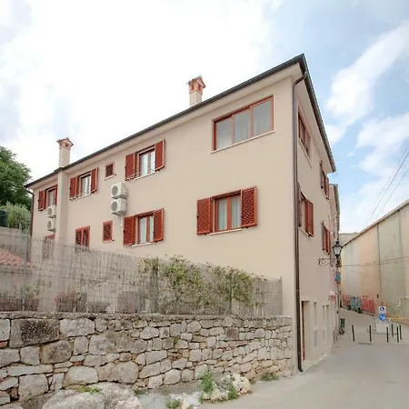 Contrada Del Nonno Apartments Rovinj Exterior photo